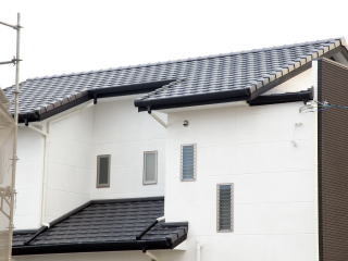 2階屋根・瓦工事